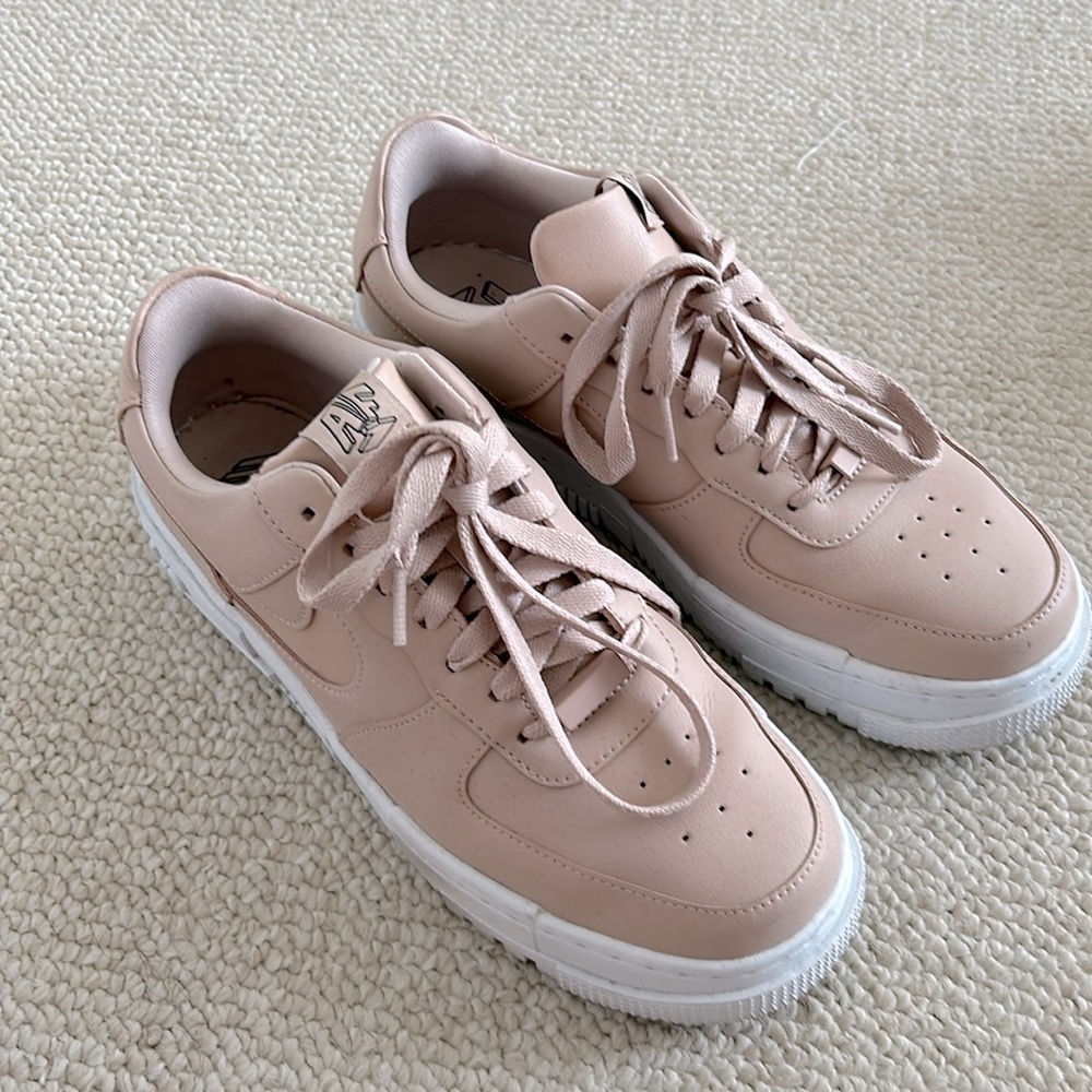 Nike Air Force 1 Low Pixel Particle Beige Size 9